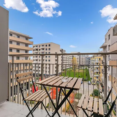 Ah Galvaniho Free Parking Apartment Bratislava