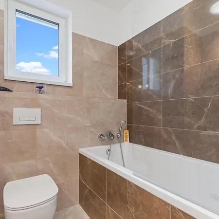 Appartement Ah Galvaniho Free Parking *