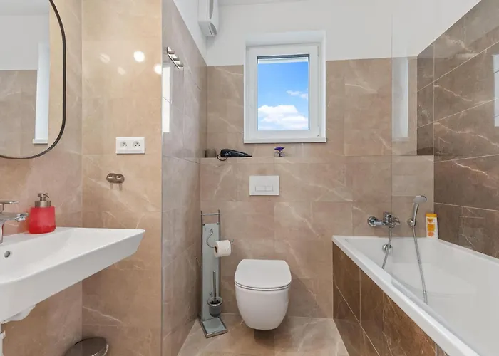 Ah Galvaniho Free Parking Apartamento Bratislava